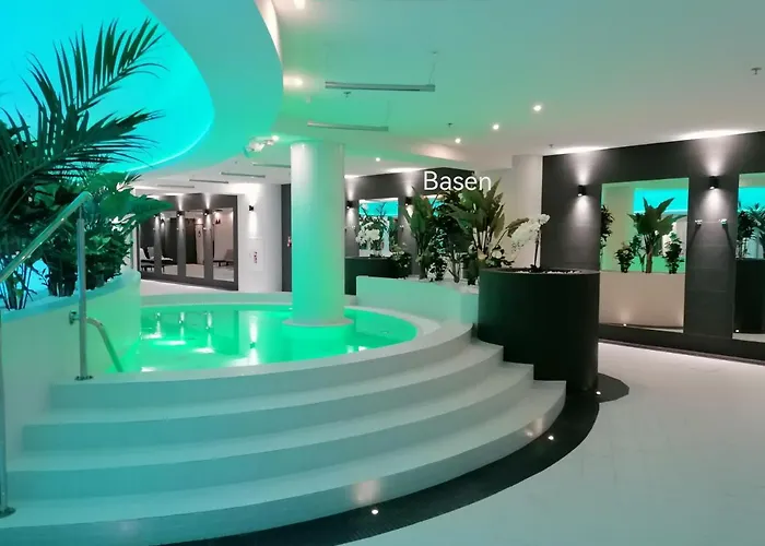 Szczecin Hanza Tower Apartment-Basen